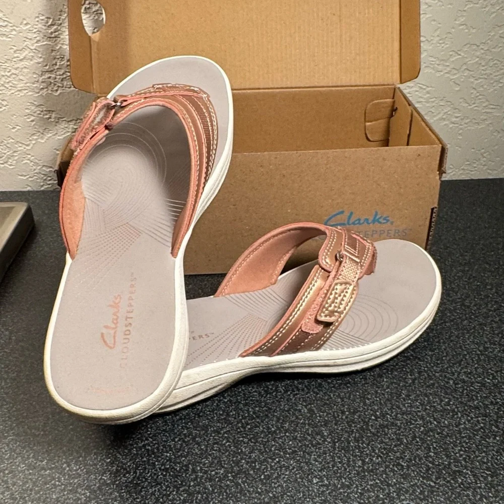 Clarks Pink Sandals Comfortable Summer Footwear - Picture 1 of 10